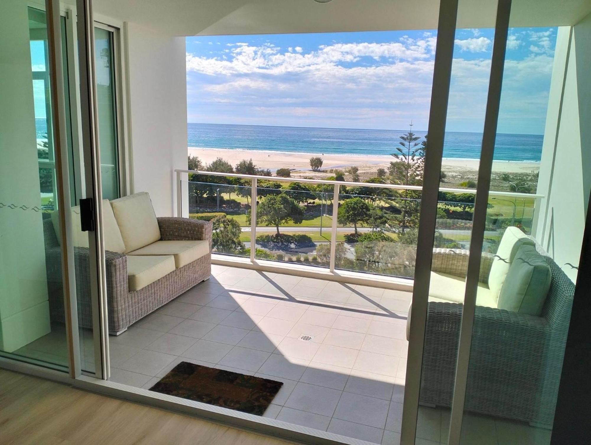 Kirra Surf Apartments Голд-Кост Екстер'єр фото
