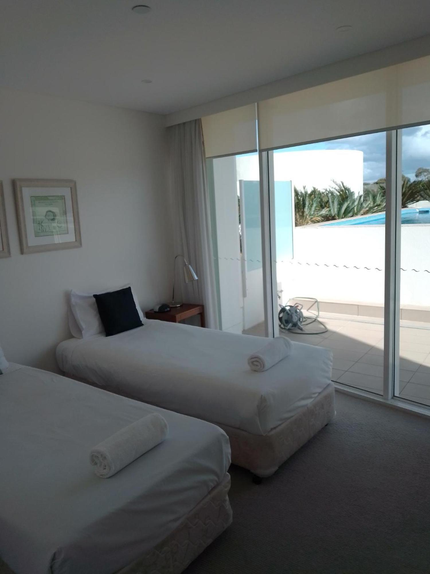 Kirra Surf Apartments Голд-Кост Екстер'єр фото