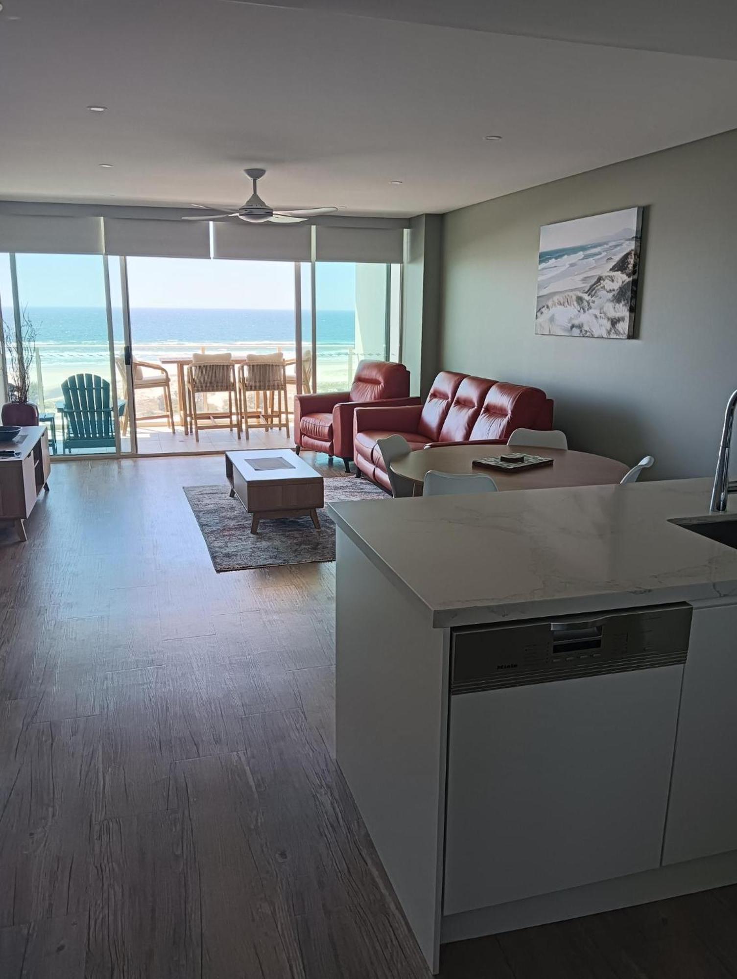 Kirra Surf Apartments Голд-Кост Екстер'єр фото