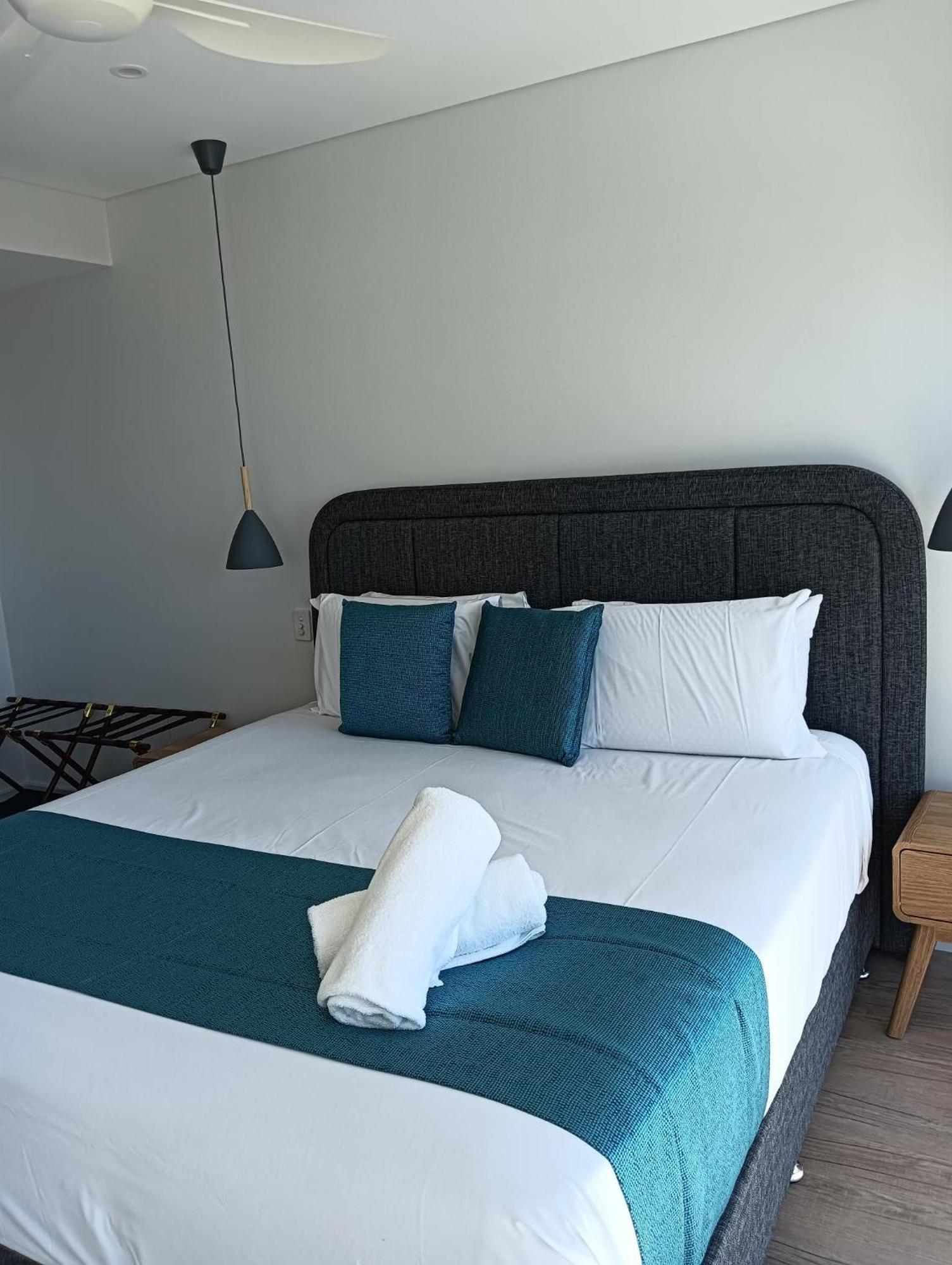 Kirra Surf Apartments Голд-Кост Екстер'єр фото