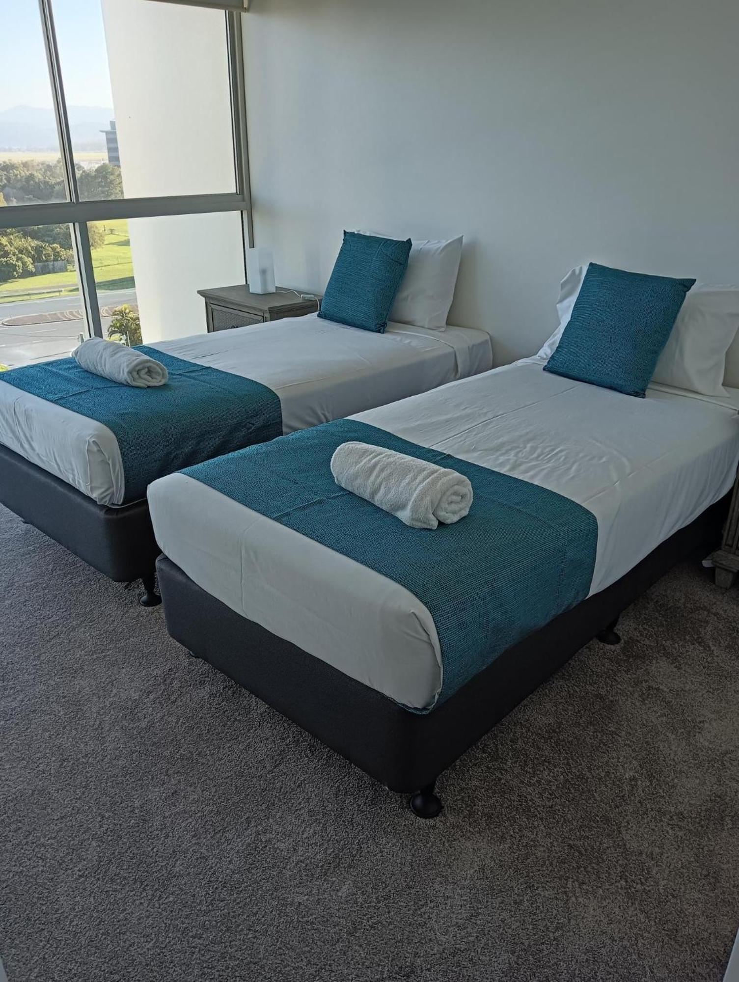 Kirra Surf Apartments Голд-Кост Екстер'єр фото