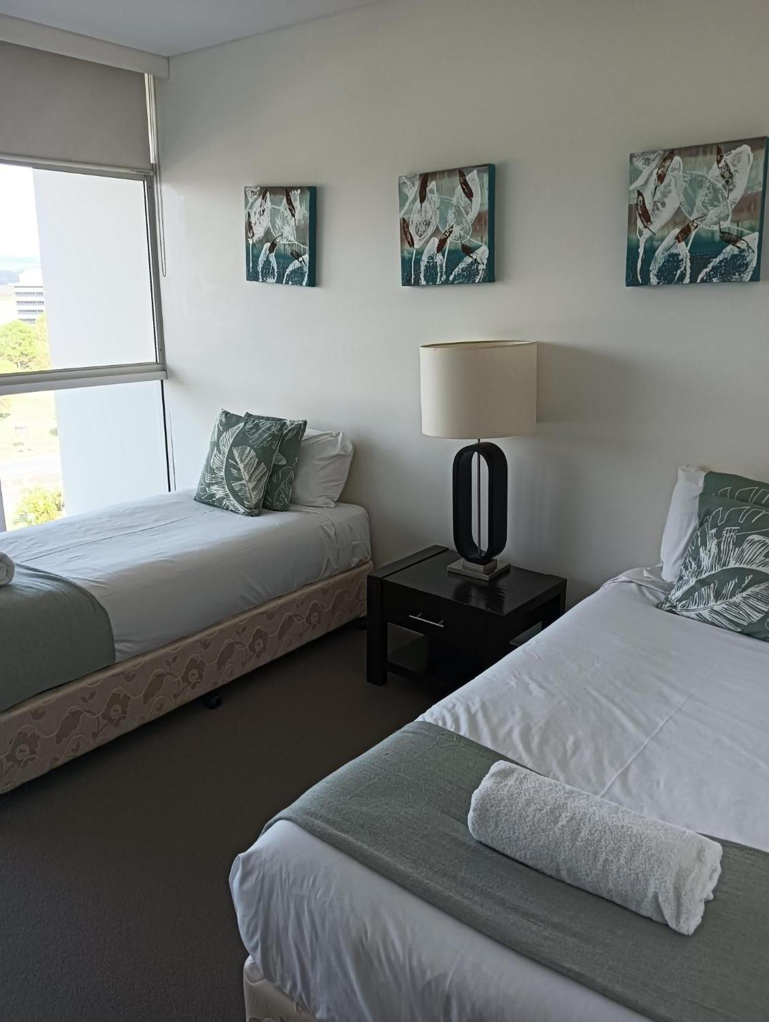 Kirra Surf Apartments Голд-Кост Екстер'єр фото