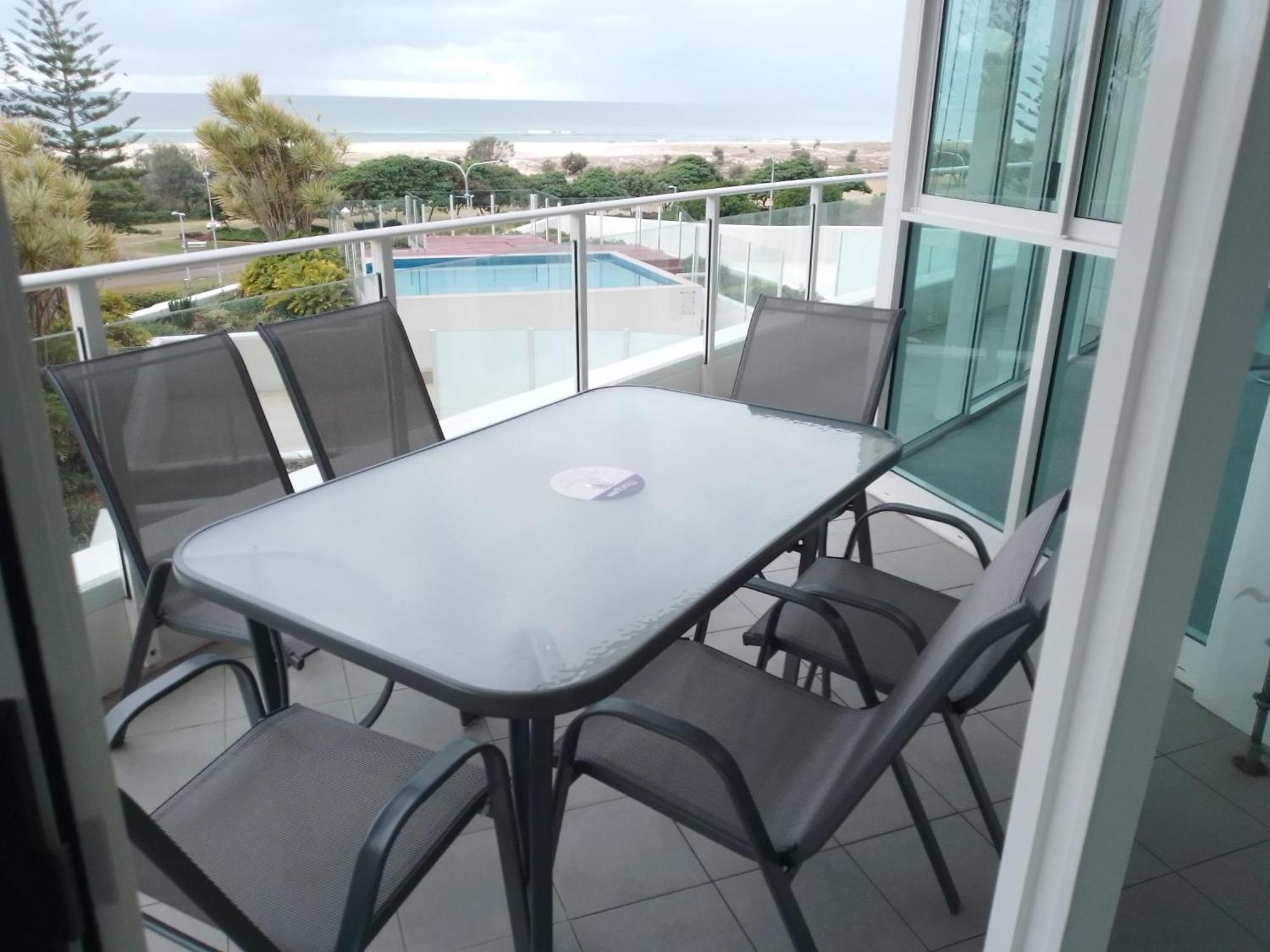Kirra Surf Apartments Голд-Кост Екстер'єр фото